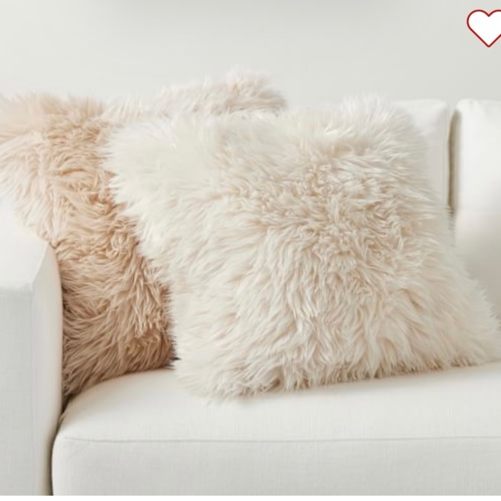 Pottery Barn Faux Fur Pillow Covers NWT